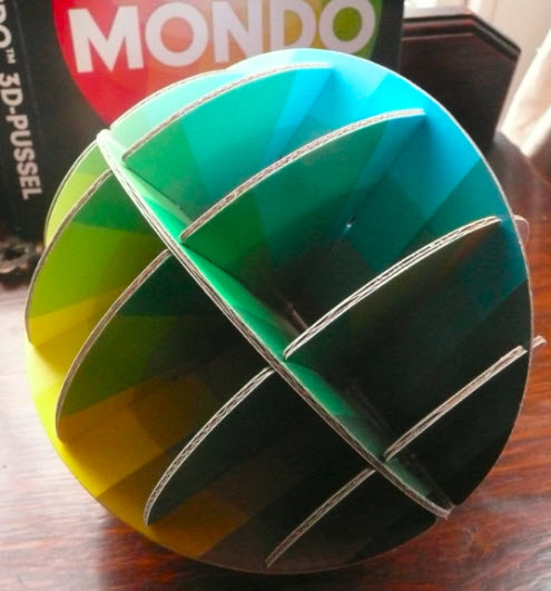 Kolormondo 3D puzzle - assembled.