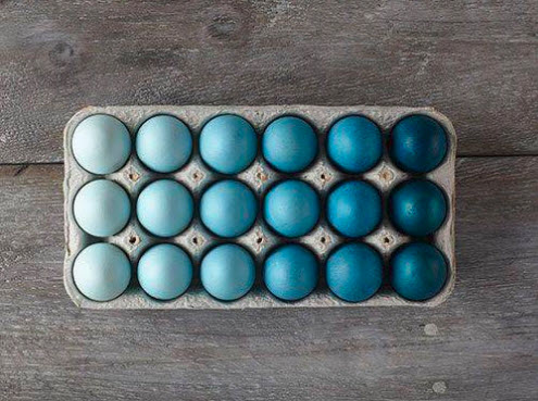 Colour finds - blue tone eggs. This opens a new browser window.
