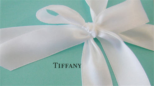 Blog Post - It's a Wrap - Tiffany blue box